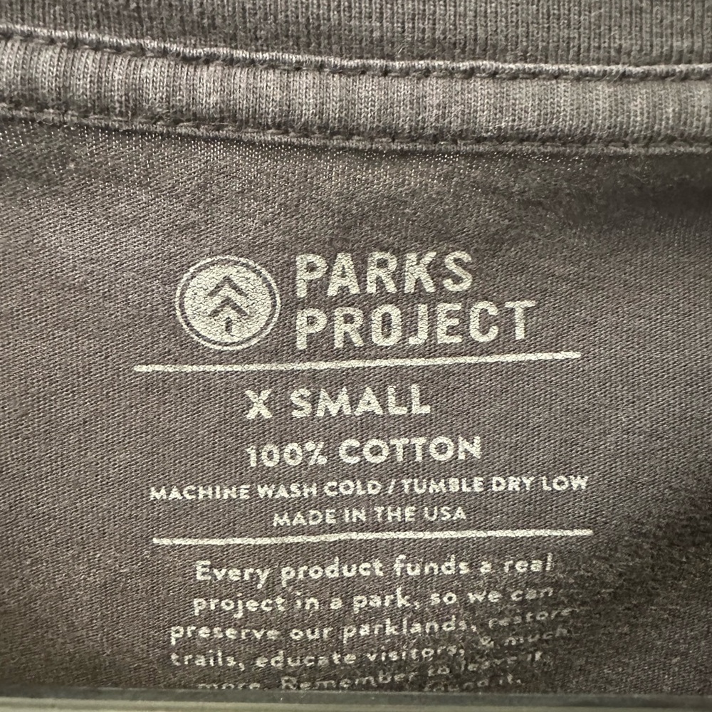 💫Parks Project Women’s 1968 All Parks Boxy Tee, Dark Gray, XS, Gently Worn - Picture 7 of 15